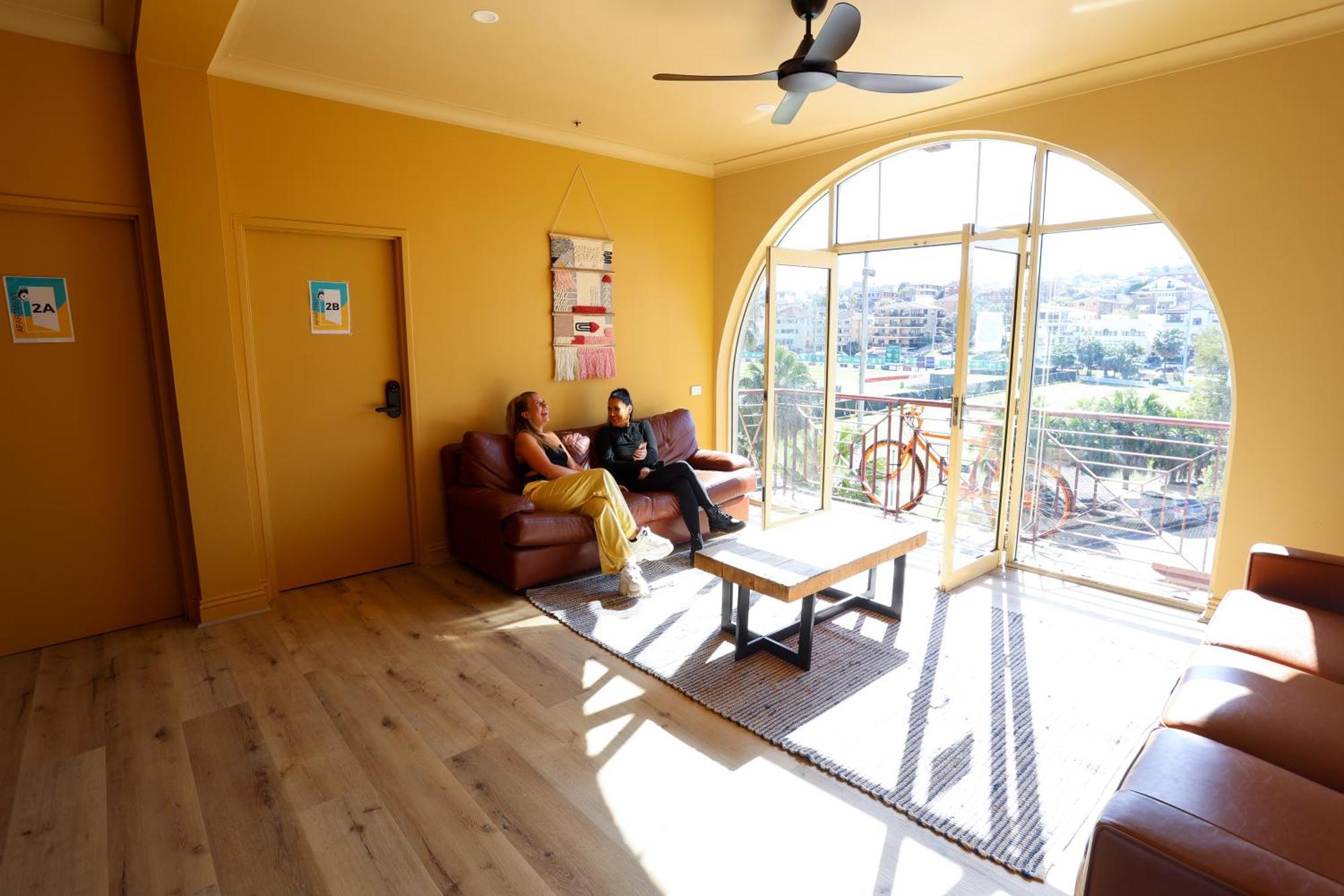 Mad Monkey Hostel Coogee Beach Randwick Exteriör bild