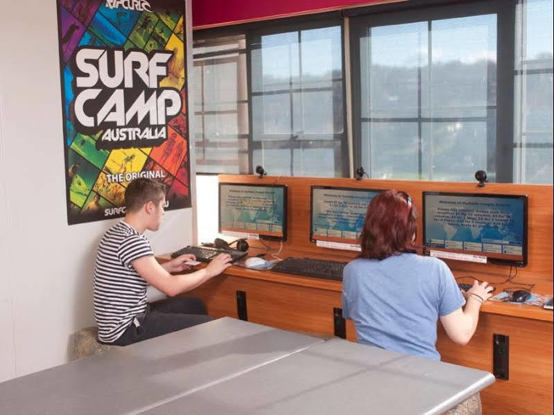 Mad Monkey Hostel Coogee Beach Randwick Exteriör bild